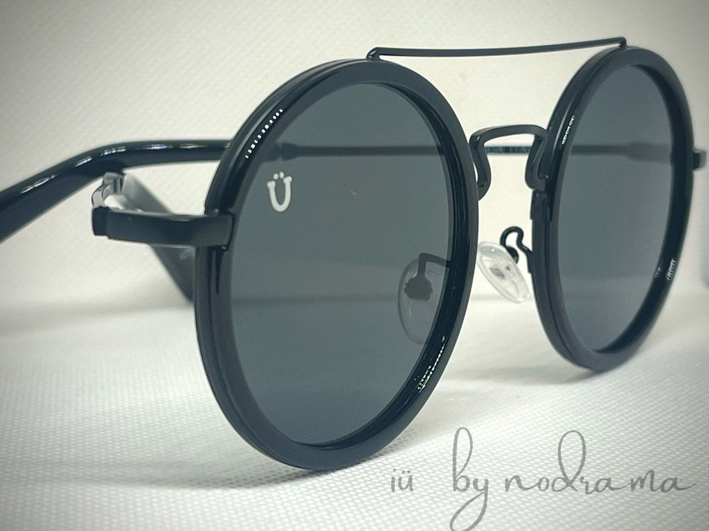 LANAI Black