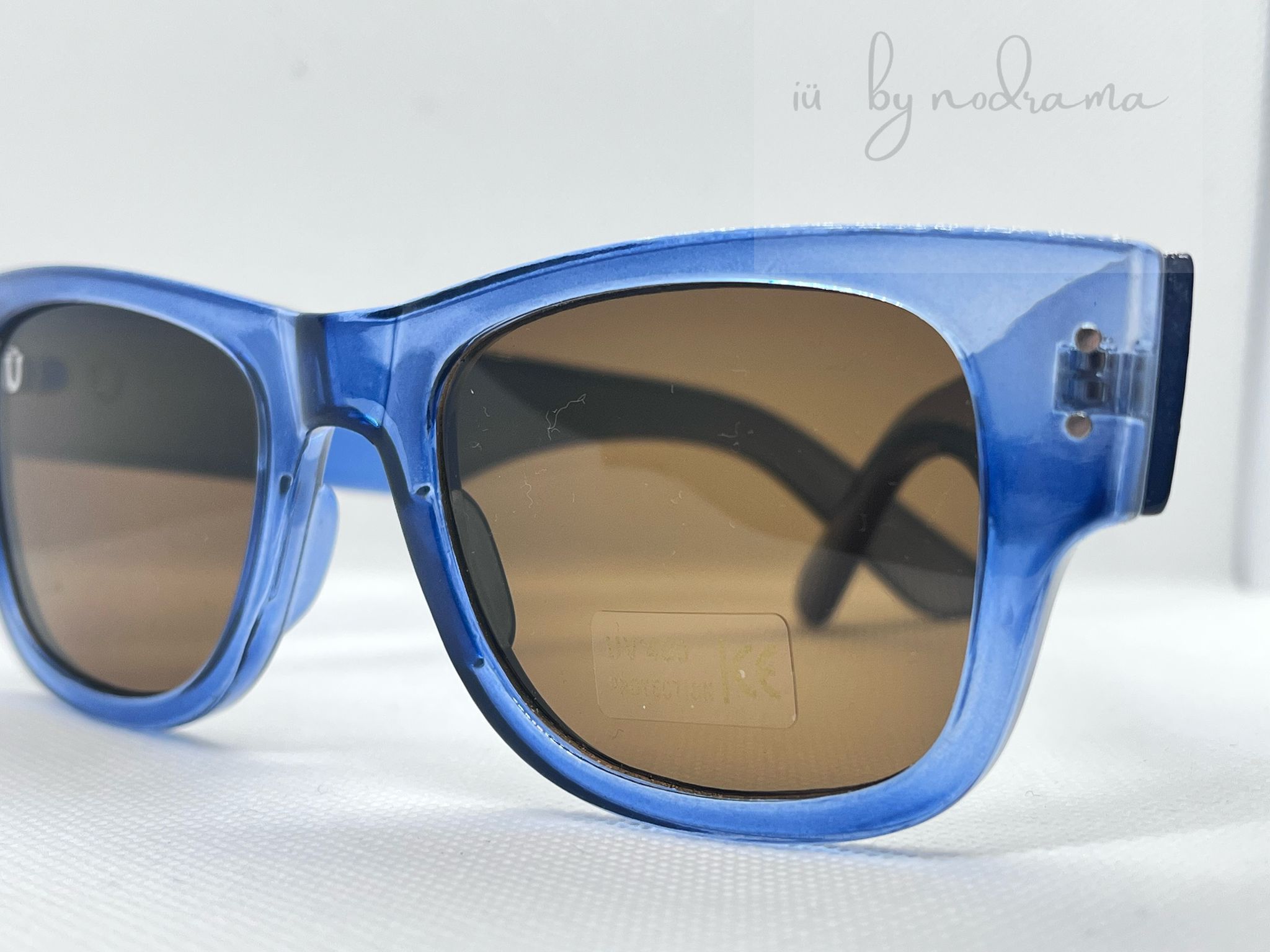 Gafas de sol modelo Chipre - IÜBYNODRAMA